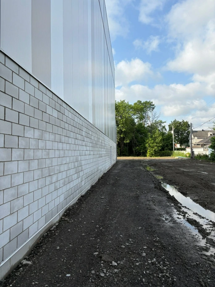 Mur Isobloc béton architectural extérieur Québec