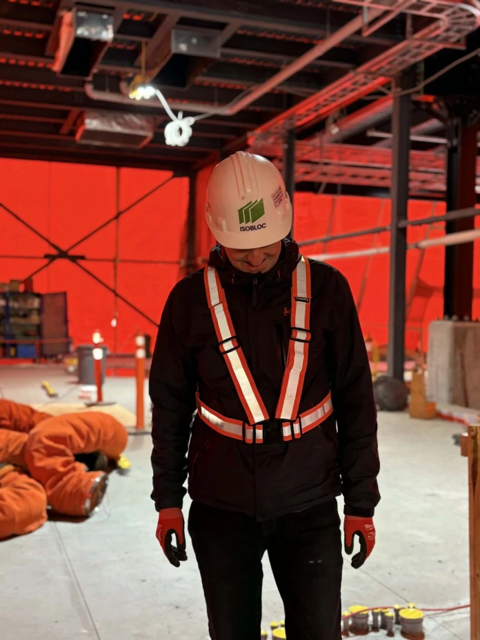 Chantier Isobloc au Québec matériaux locaux construction durable